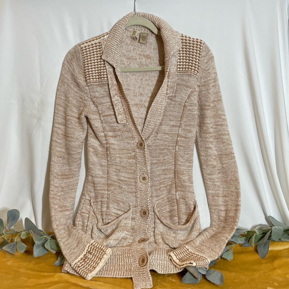 BKE Buckle Marble Knit Button Up Cardigan Sweater